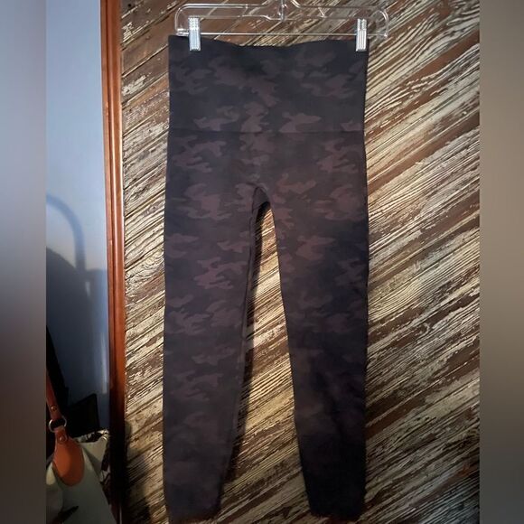 Anthropologie Spanx Look at Me Now seamless leggings - Picture 8 of 8